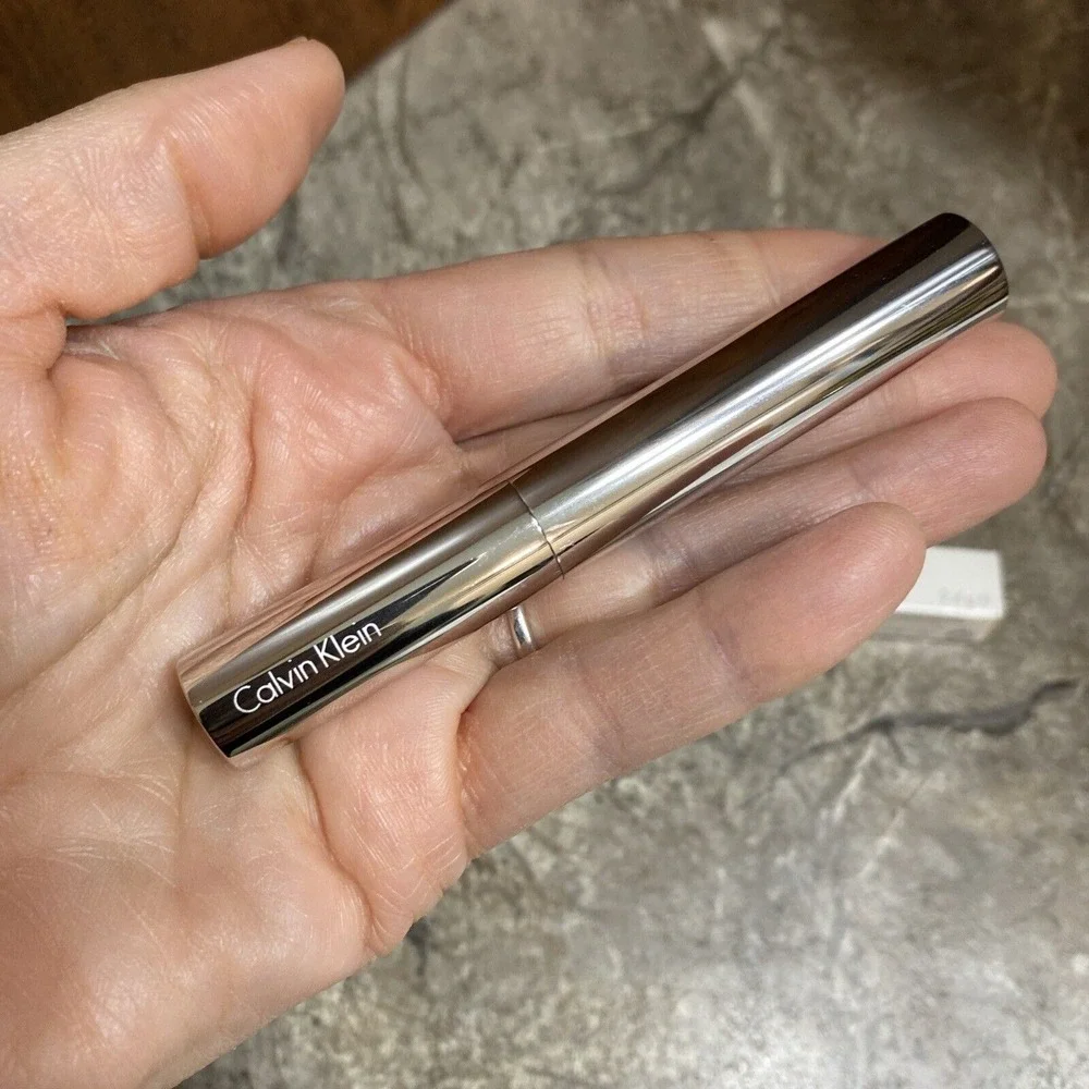 Calvin Klein calvin klein